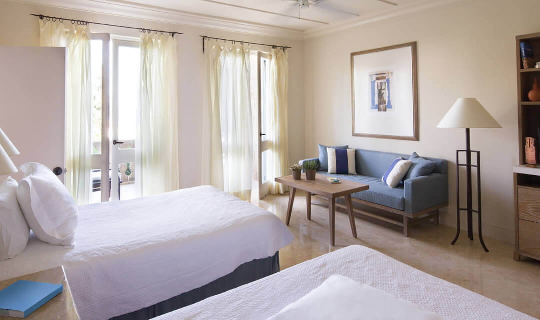 Interconnecting Garden Studio Suites With Sea View