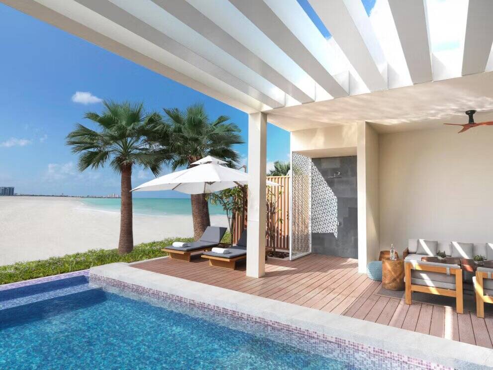 One Bedroom Beachfront Pool Villa