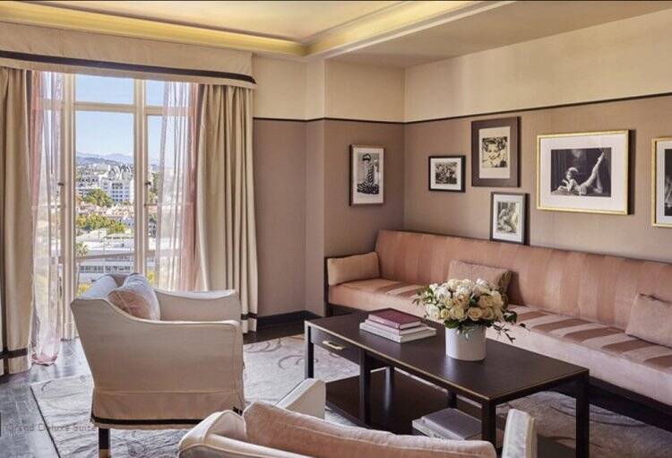 Grand Deluxe Suite