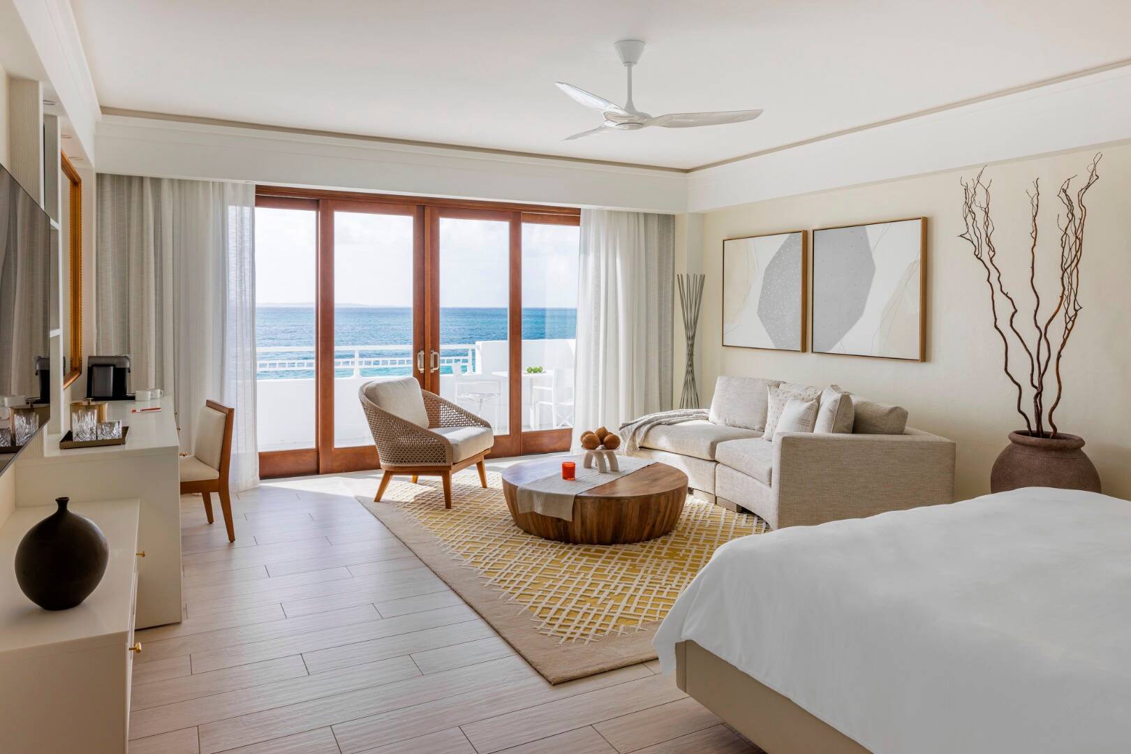 Beachfront Junior Suite