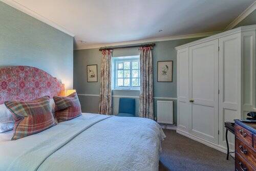 Small Cottage Room