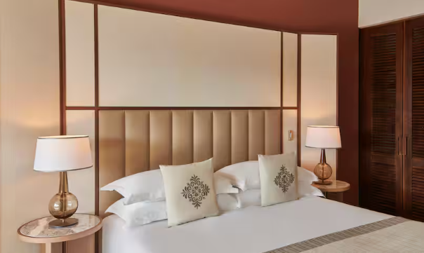 King Grand Deluxe Room