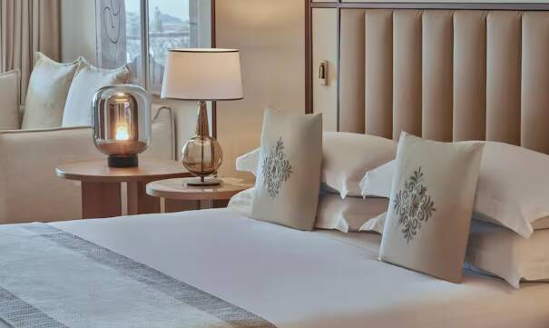 King Grand Deluxe Room With Sea View