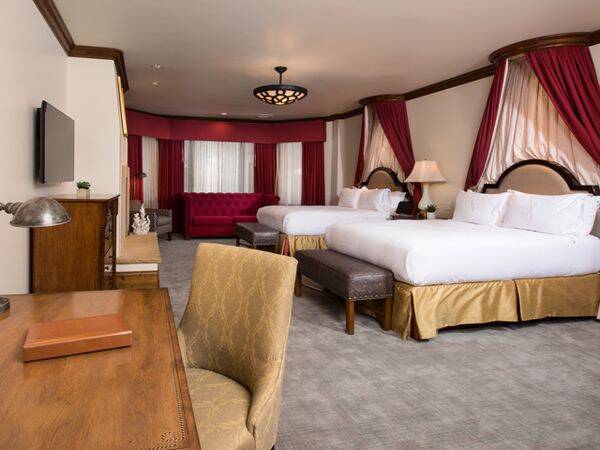 Executive Hotel Room Two Queen
