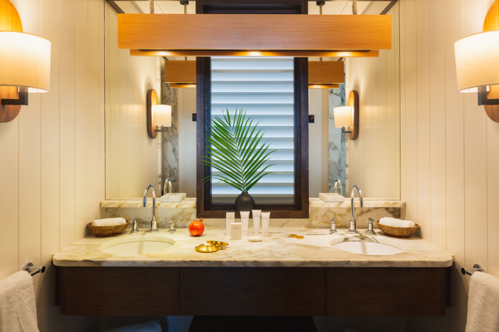 Prestige Suite pool & sea view