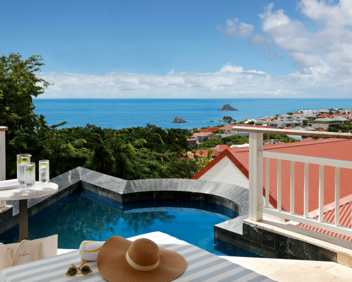 Junior Suite pool & sea view