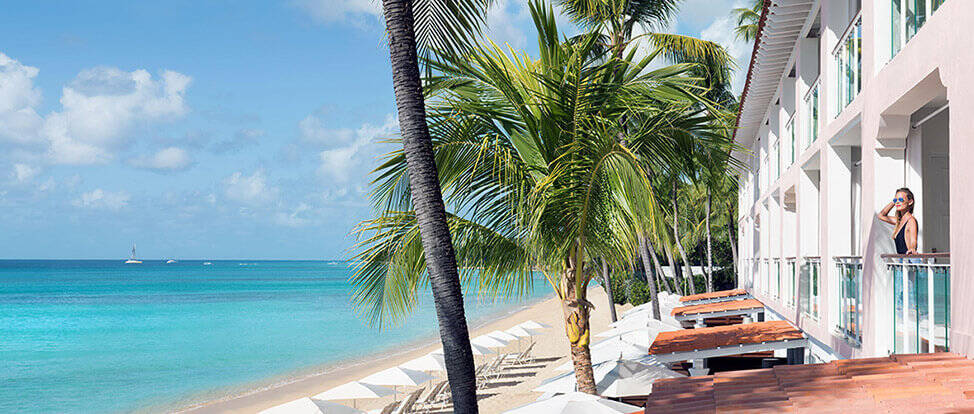 Luxury Oceanfront Room 