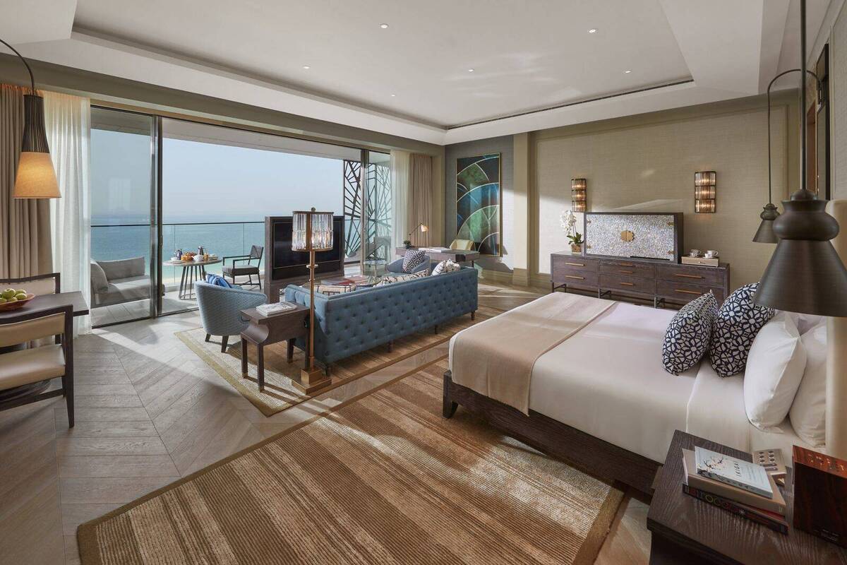 Junior Sea View Suite King 