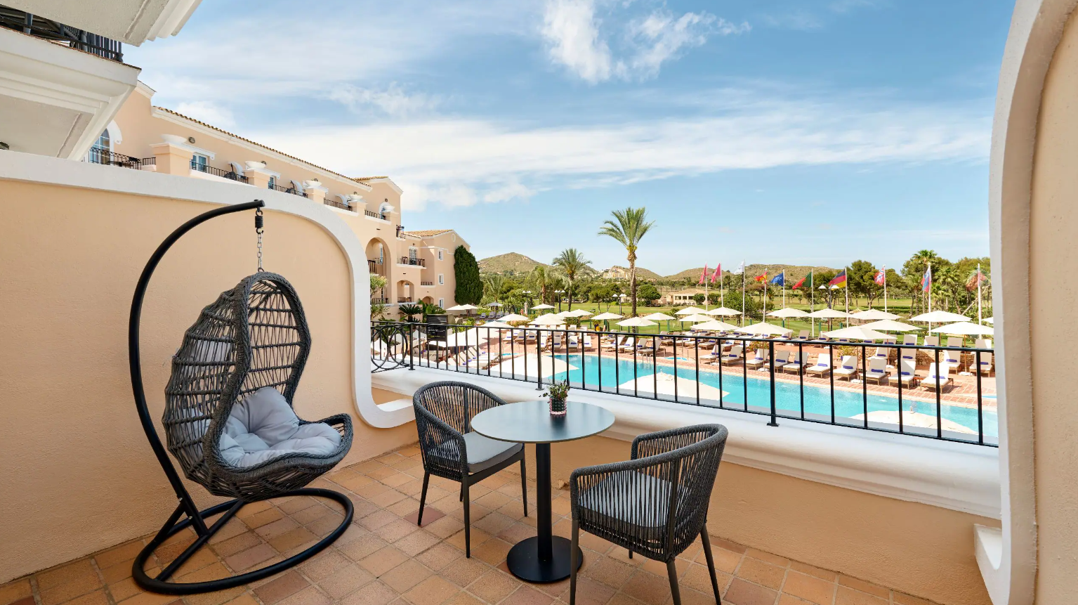 Two Twin Beds Grand Terrace