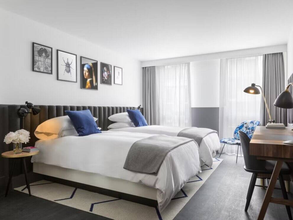 Premium Room