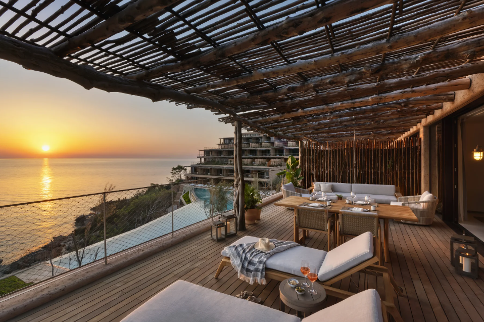 Sea Scape One Bedroom Suite