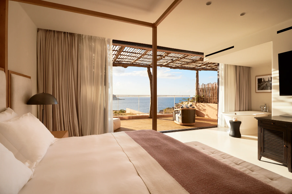 Five Bedroom Residence