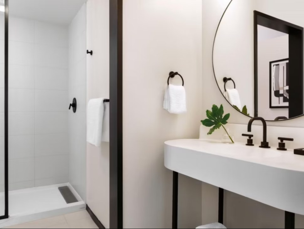 Essential Room