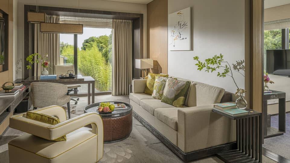 One Bedroom Suite - Courtyard View