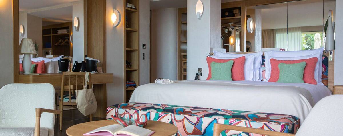 Junior Suite Partial Sea View