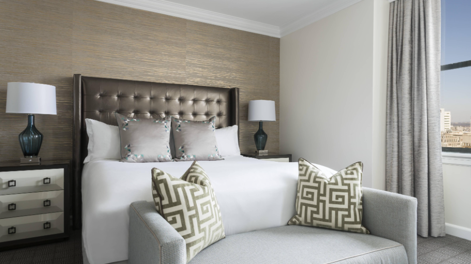 Executive Suite One Bedroom Suite City View
