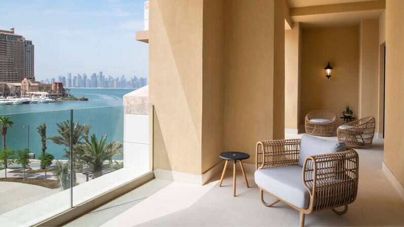 One Bedroom Suite Sea View Balcony