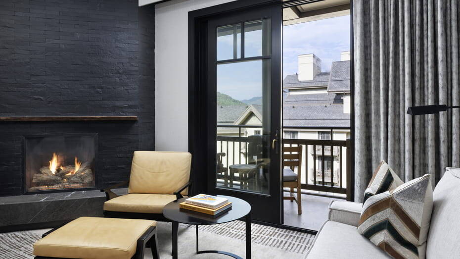 Peak King Room with Private Balcony