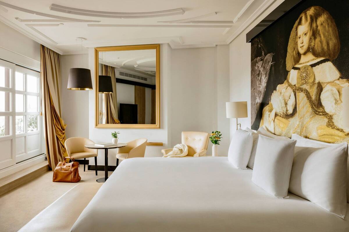 Presidential Penthouse Suite RedLevel