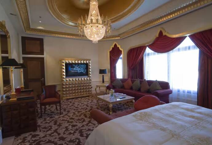 King Junior Suite