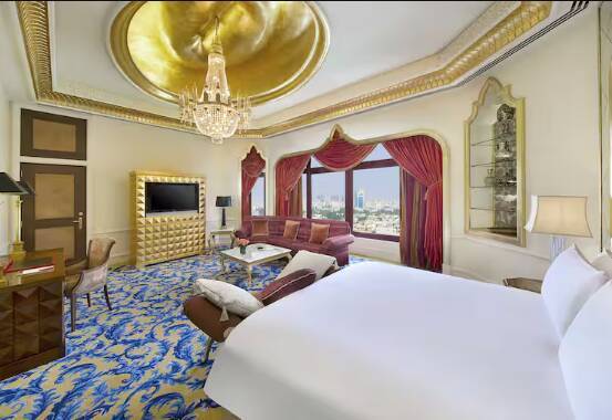 Qasr Executive Suite