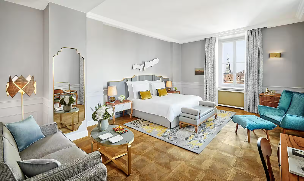 Mandarin Room - King Bed