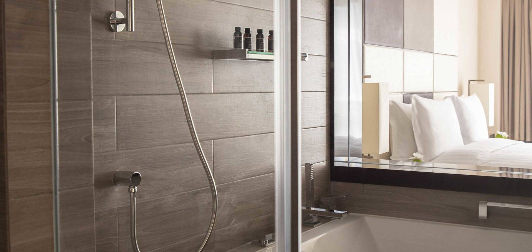 Contemporary Deluxe Three Bedroom Suite