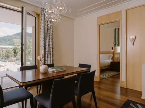 One Bedroom Suite