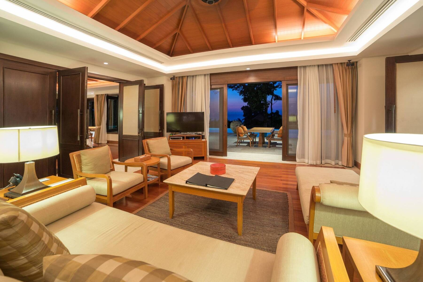 Three Bedroom Signature Villa No.33