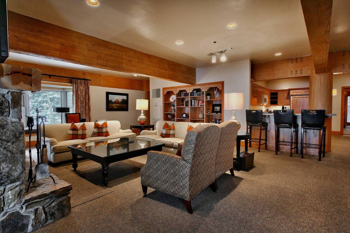 Luxury Four Bedroom Townhouse