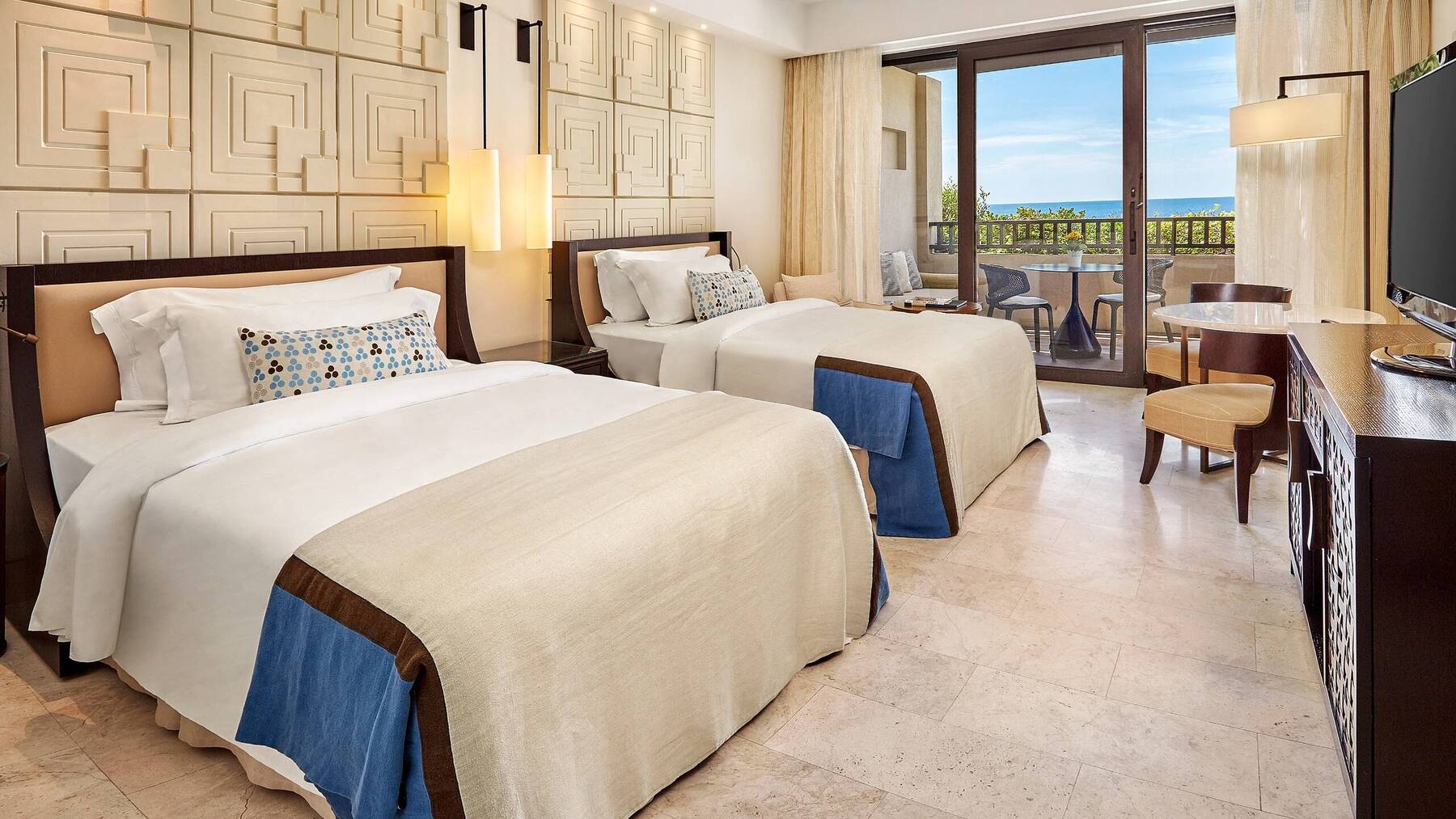 Premium Deluxe Sea View Room - Twin Beds