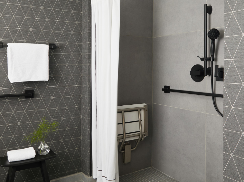 One Bedroom Suite Mobility Accessible Tub
