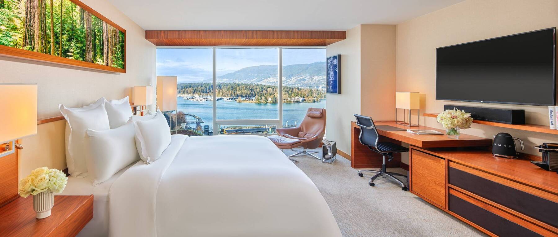 Coal Harbour View Suite