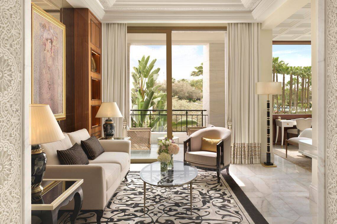 DELUXE ROOM POOL VIEW TERRACE