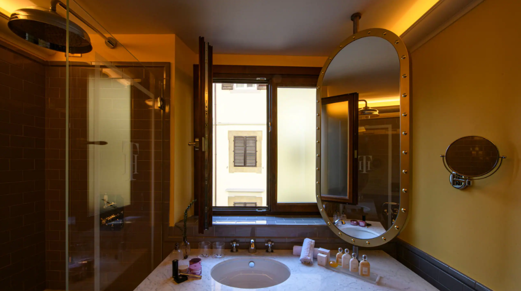 Trinita Suite