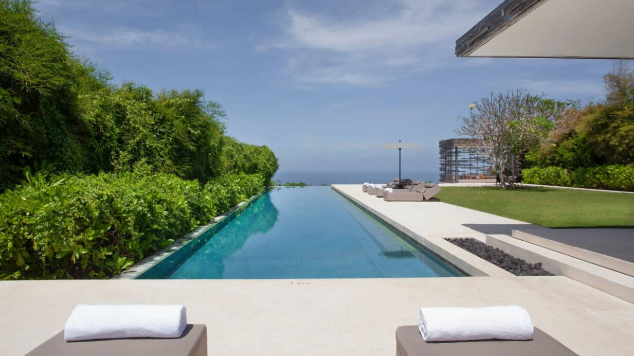 Two Bedroom Cliff Edge Villa