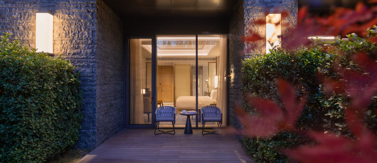 Premium Room with Garden incl. Breakfast