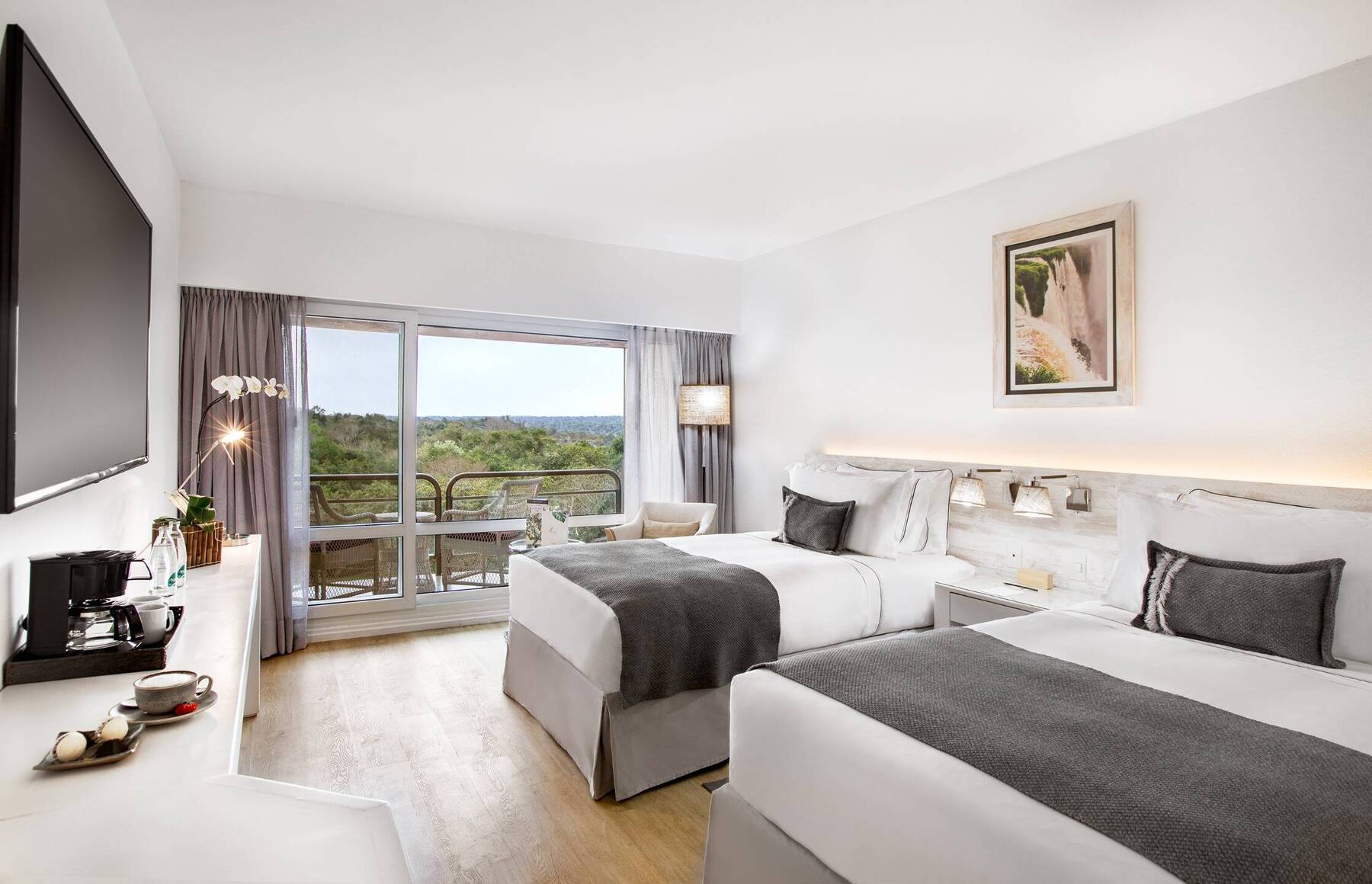 Deluxe Room Twin Beds - Jungle View (Breakfast)