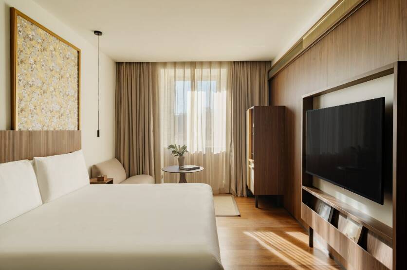 Premier Room