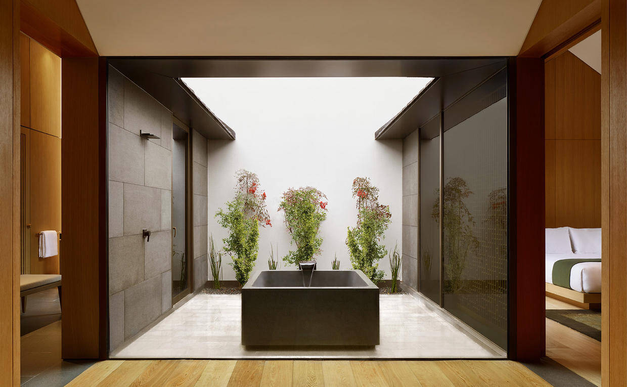 Ming Courtyard Suite