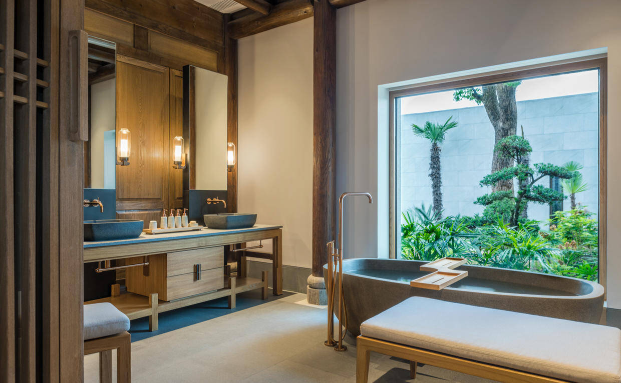 Four-Bedroom Amanyangyun Villa