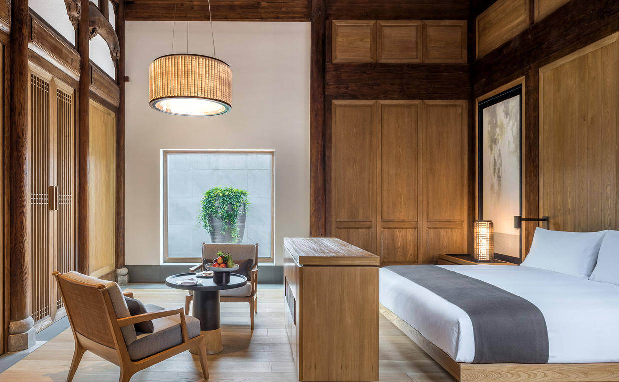 Four-Bedroom Qing Antique Villa