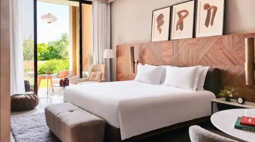 King Bed Room