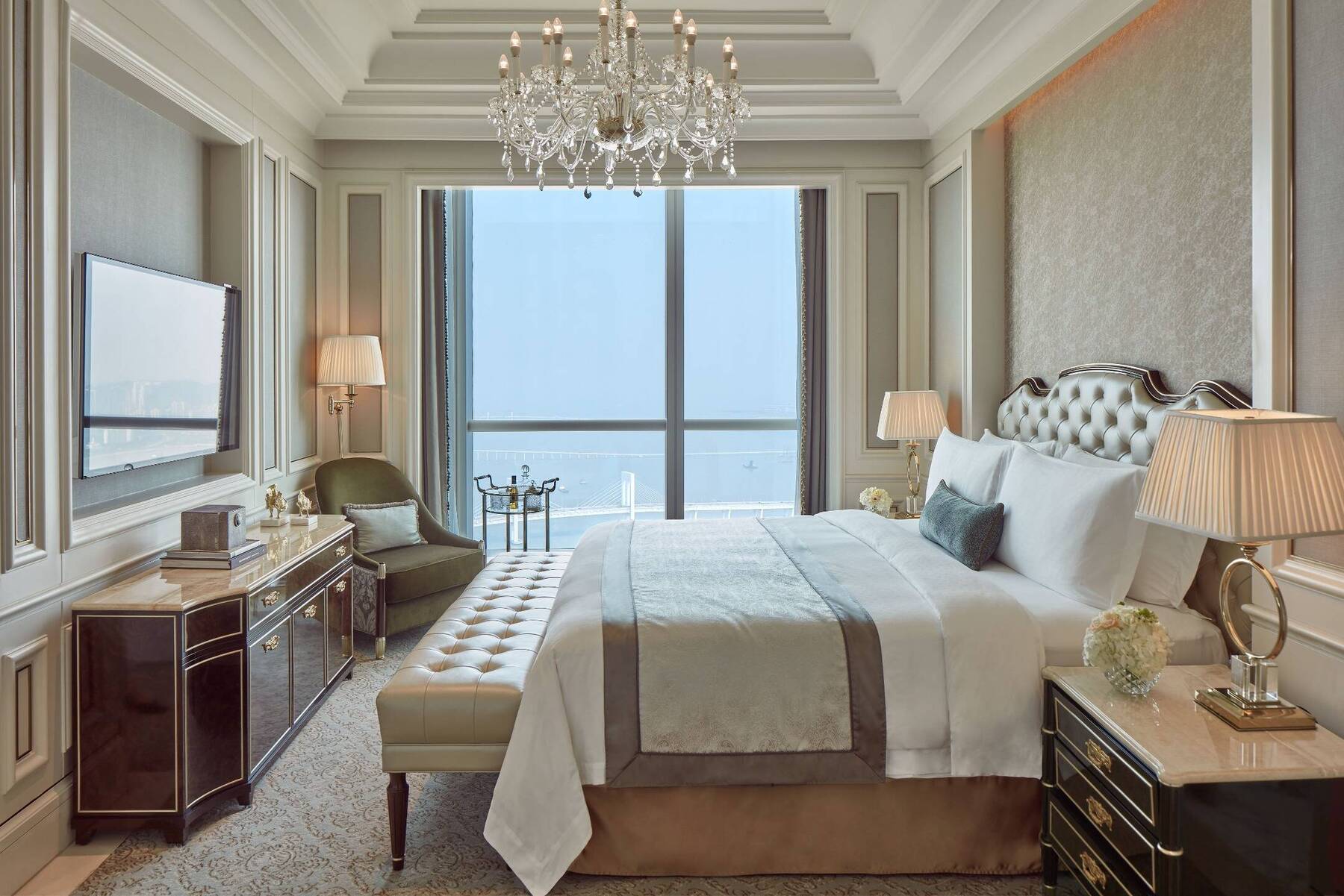 One Bedroom Ocean View Suite (St. Regis)