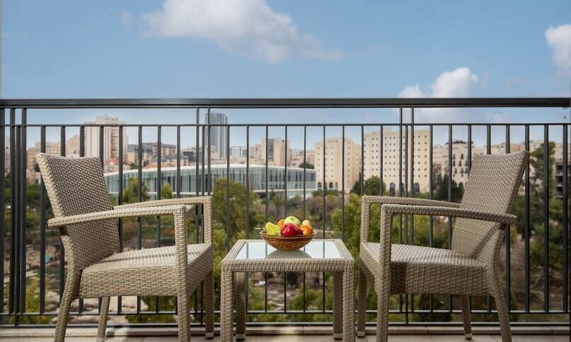 Twin Grand Deluxe Balcony High Floor Room