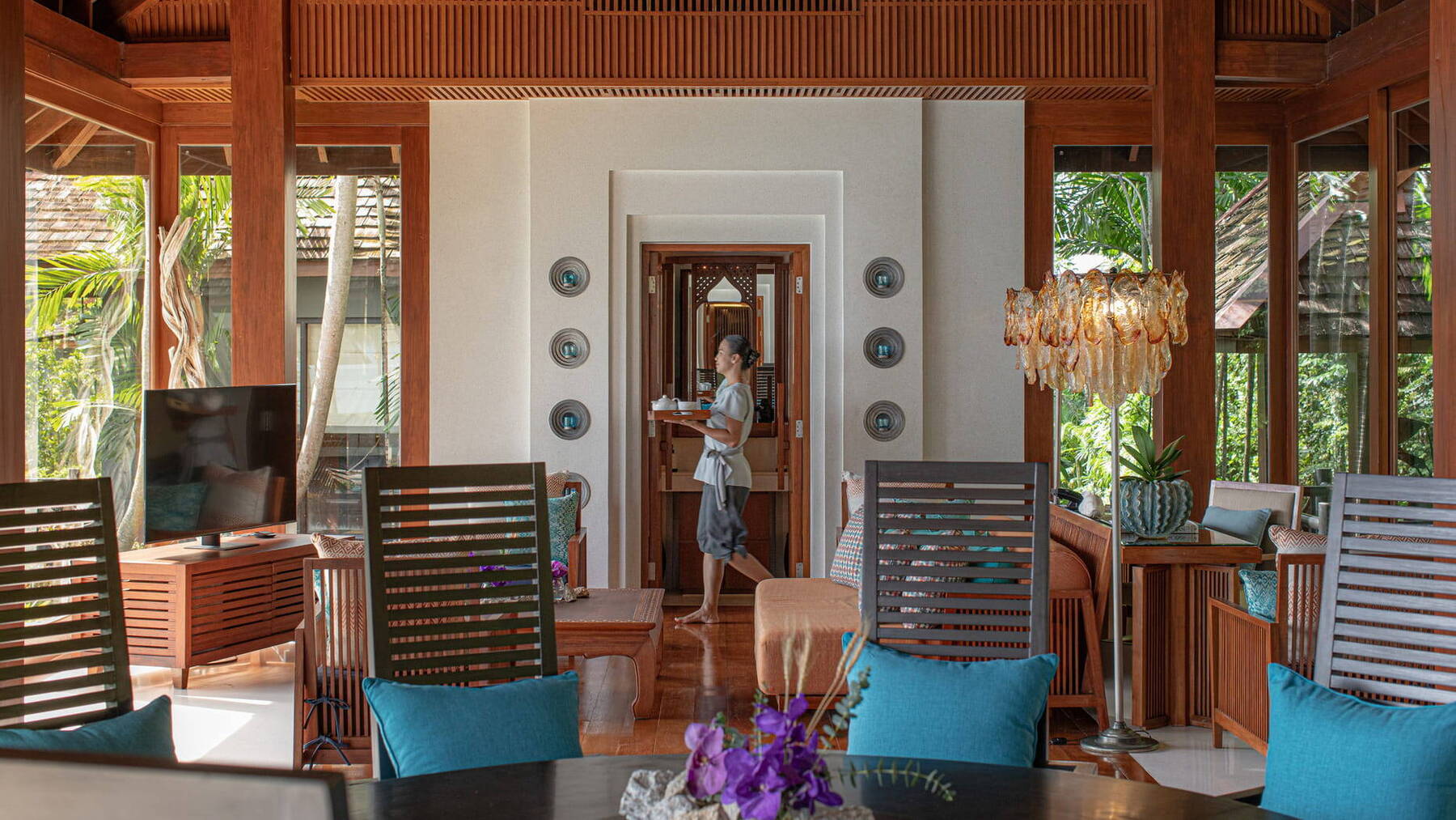 Five-Bedroom Residence Villa with Pool