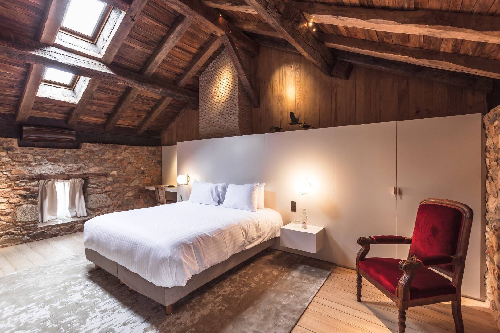 SEASONAL SUITE