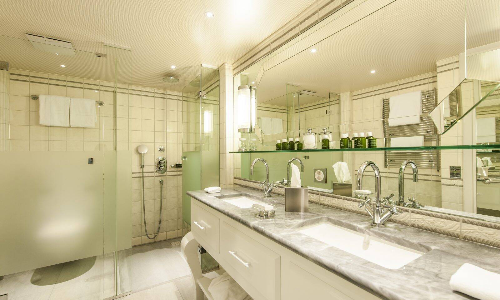 Panorama Suite