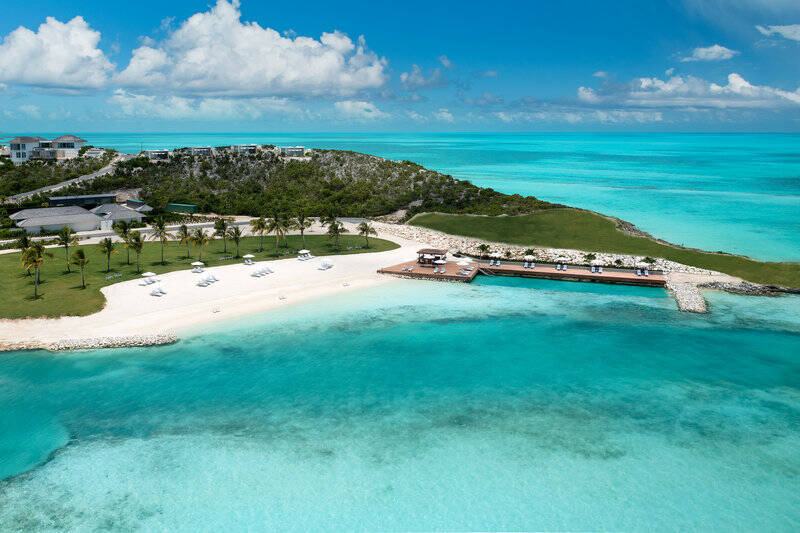 Five Bedroom 5.5 Baths Villa Water Slide 5417 Sq.ft Interior 8871 Sq.ft. Total