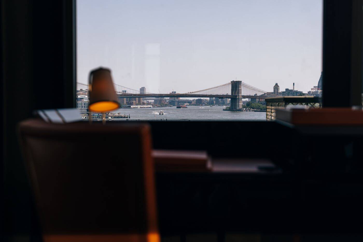 Junior Suite Corner, City & River View (Accessible)